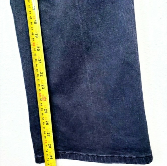 Levi's Black 512 Perfectly Slimming high waisted bootcut jeans Y2K Size 16S - Picture 6 of 9